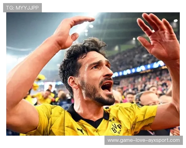 多特胡梅尔斯头球砸入网窝经验尽显——带你走进一场经典逆袭