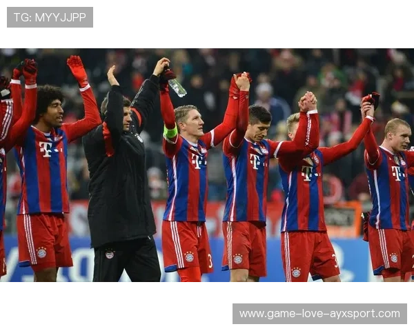 德甲莱比锡边路配合见效，客队防线崩解